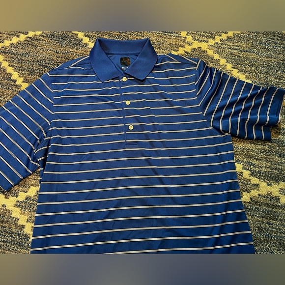 Greg Norman Size S Microlux Golf Shirt - Picture 4 of 7
